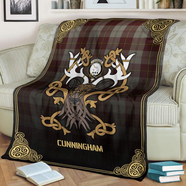 Cunningham Burgundy Dancers Tartan Crest Premium Blanket - Celtic Stag style For Sale - Image 2
